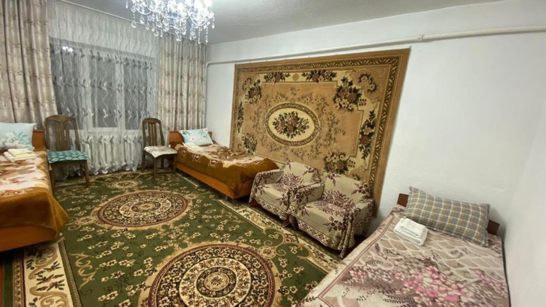 Guest House Lola Kochkor Exterior foto